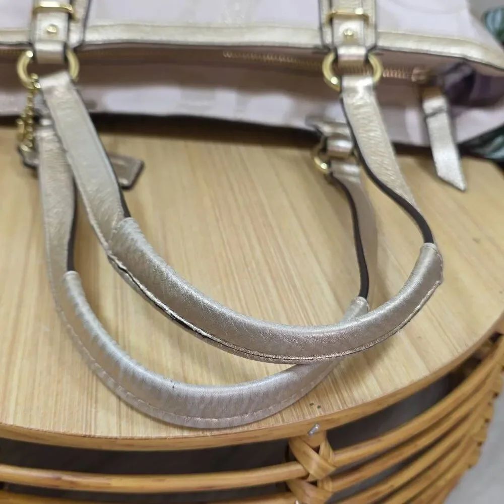 Coach Gallery Tote Optic Signature Sateen Gold Khaki F19675 Large Zip Shoulder B - Picture 13 of 16